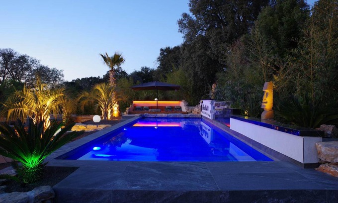 Pignan Villa | La Pura Vida 34 Villa with Private Pool, Spa and Sauna out of sight
