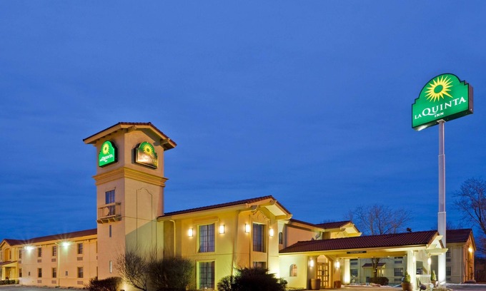 North Central Omaha Hotel | La Quinta Inn by Wyndham Omaha West