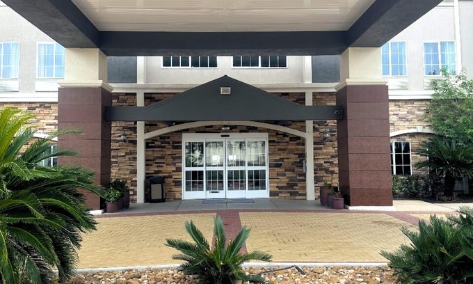 George Bush Park/Eldridge Hotel | La Quinta Inn & Suites by Wyndham Houston Energy Corridor