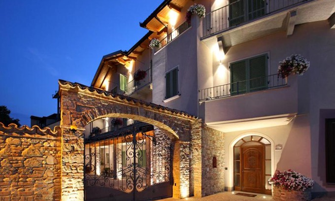 Carru Bed & Breakfast | La Rocca