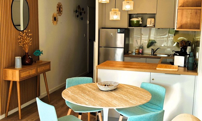 Les Sables d'Olonne Apartment | LA ROSE DES SABLES - Near Beach