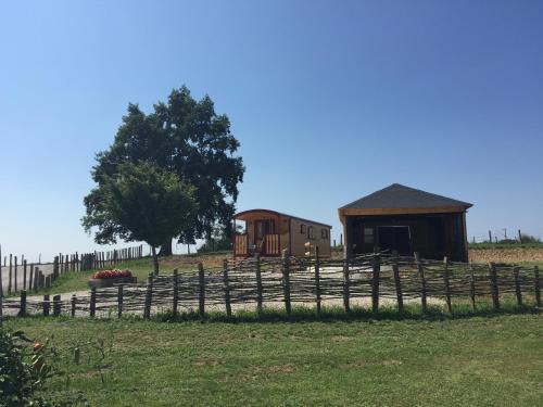 Chissey-sur-Loue House | La Roulotte au Paradis