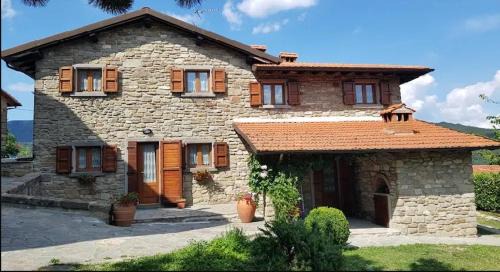 Chiusi della Verna House | La Sala Vecchia - Lovely Tuscan Holiday house Badia Prataglia, Casentino Valley