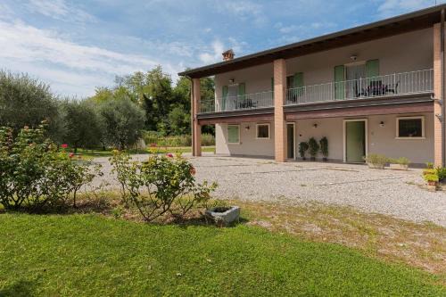 Ponti sul Mincio House | La Scarpina Countryhouse