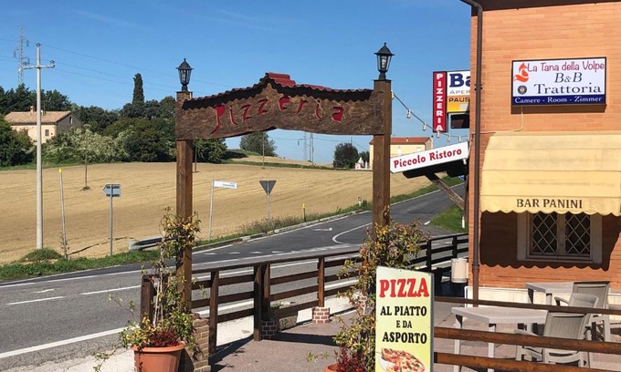 Montecassiano Bed & Breakfast | La Tana della Volpe B.&.B.