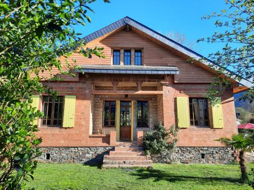 Bagneres-de-Luchon House | La VILLA Luchonaise