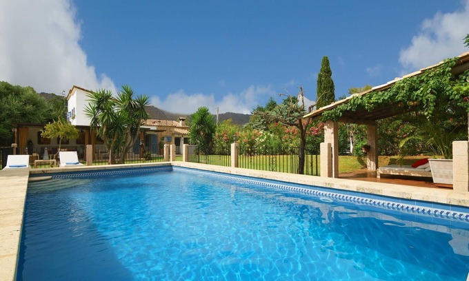Pollensa Villa | La Vinyeta - Cosy 4 bedroom country house with heated pool