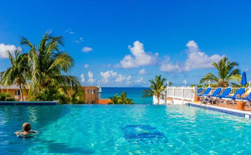 Pelican Key Resort | La Vista Resort