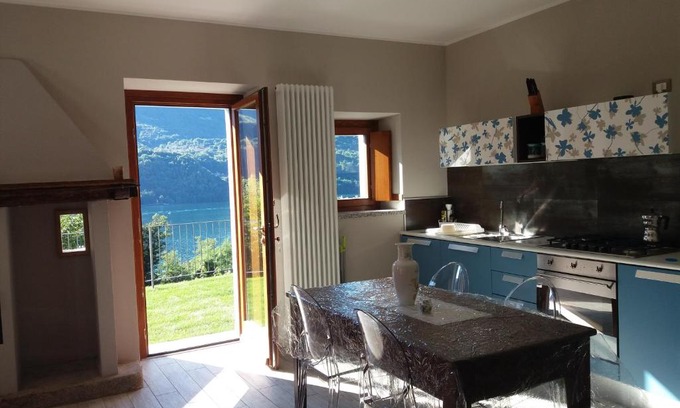 Crabbia Apartment | Lago d'Orta Appartamento con vista