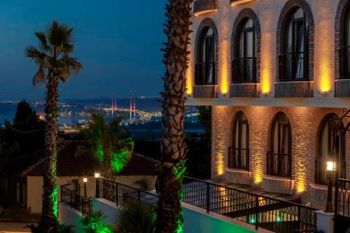 Altinova Hotel | LAGUN CASTLE HOTEL&SPA