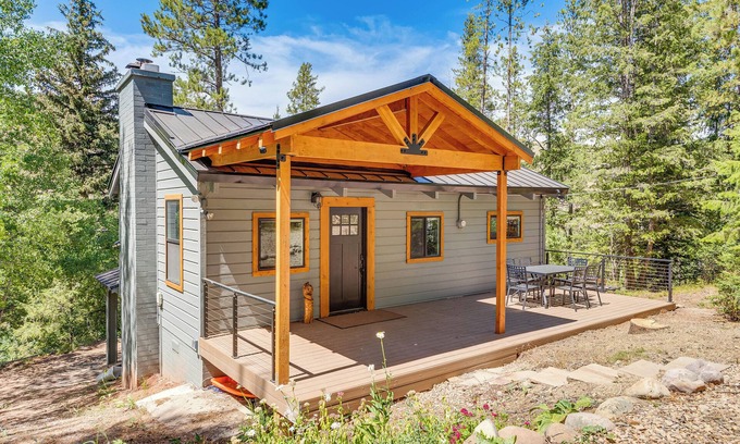 Kamas Cabin | Lake Access, Mtn Views: 'Cooks Cabin' in Kamas!