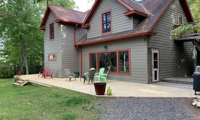 Solon Springs Cabin | Lake cabin sleeps 14, 3 bedrooms in Barnes WI.