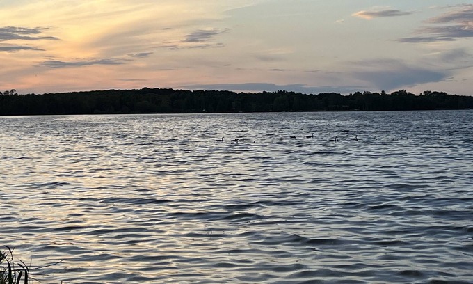 Germfask Cabin | Lake Facing 3 bedroom 1.5 Bath Cabin near amazing UP destination Grandview Cabin