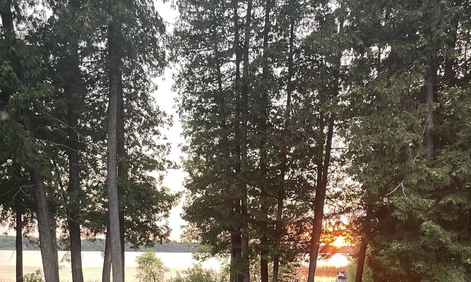 Puposky House | Lake House with Fishing, Boating and Campfire! Watch video for details!!