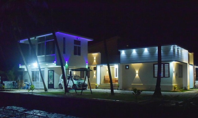 Hosdurg House | Lake Nest Homestay