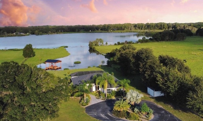 Wesley Chapel House | Lake Pool Oasis near Epperson and Wiregrass Ranch