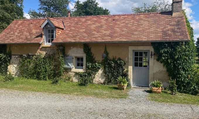 Louplande House | Lake View Cottage close to Le Mans 24H circuit