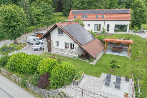 Grahovo Apartment | Lake View Holiday Home - Happy Rentals