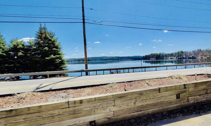 Lochmere Condo | Lake Winnisquam Condo with Lake Views