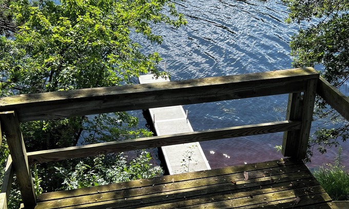 Lake Wissota Apartment | 🔥 Lakefront · 2 Docks · Fire Pit · Grill · Smart TV · Great Views