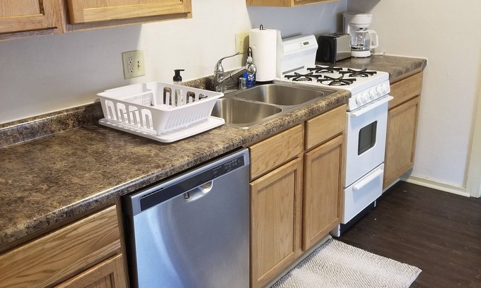 Marquette Condo | Lakefront Condo EXCELLENT LOCATION! With parking/kayak and boat rentals!