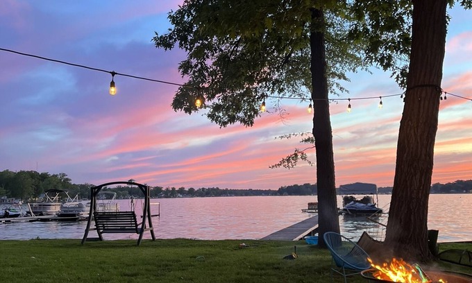 Sister Lakes House | Lakefront Home 2 hours from Chicago. Family and pet friendly.