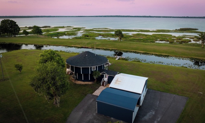 Fedhaven House | Lakefront Home in Lake Wales, FL – Private Dock, Fishing & Close to Attractions!