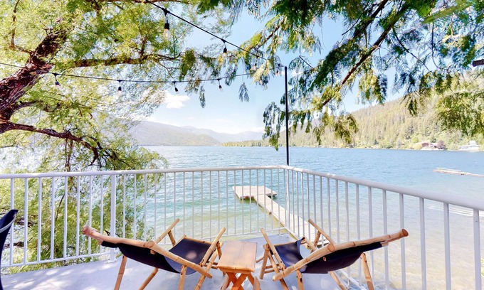 Christina Lake Cabin | Lakefront home with dock, fireplace, washer/dryer, and mountain views - dogs OK