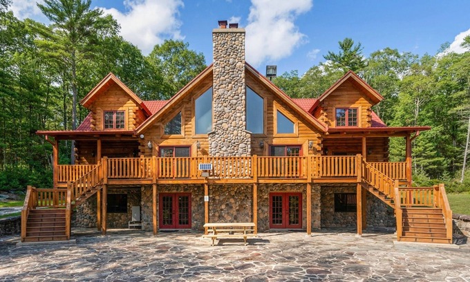 Highland Lake Cabin | Lakefront Lodge w/Pvt Dock, Sauna, GameRm, Pickle/Basketball Court, Firepit
