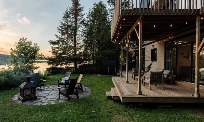 Eastman Ski Chalet | Lakefront Retreat with Sauna, Near Orford Ski