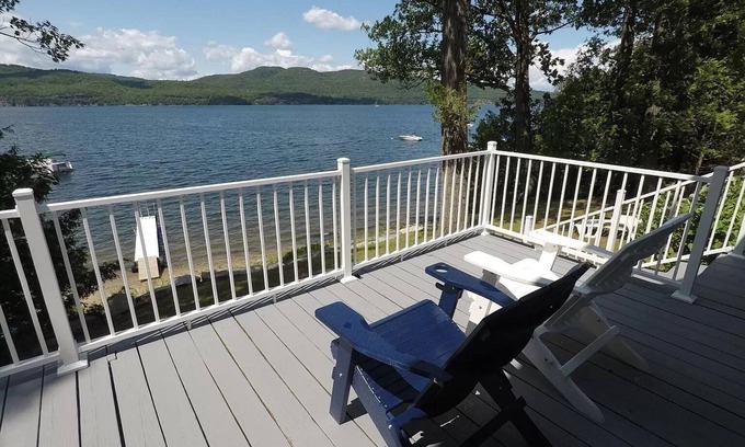 Willsboro Cottage | Lakefront w/large deck, screened porch, dock, private lakefront. Pet friendly!