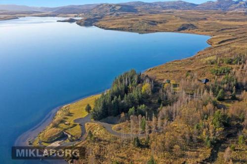 Selfoss House | Lakeside cabin in Thingvellir #2