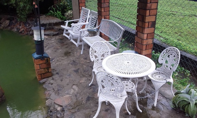 Bandaragama Villa | Lakeside Hybrid Villa