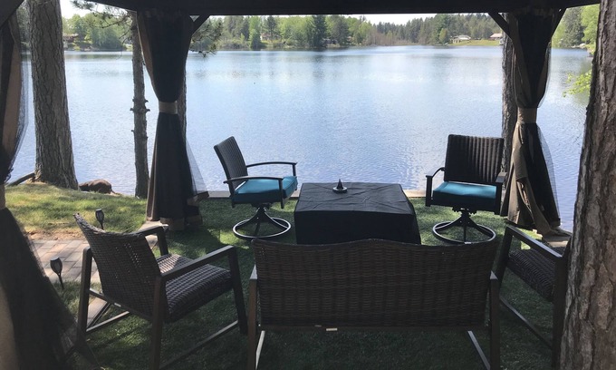National Mine Resort | Lakeside retreat