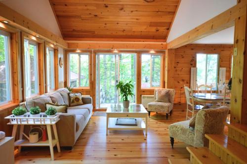 Otter Lake House | Lakeside Retreat with Hot Tub & Bunkie