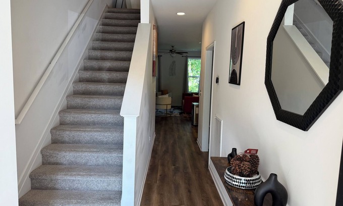 Paw Creek House | Lakeview Getaway Fully Furnished