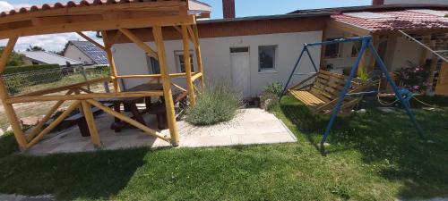 Balatonudvari House | Lali Apartman