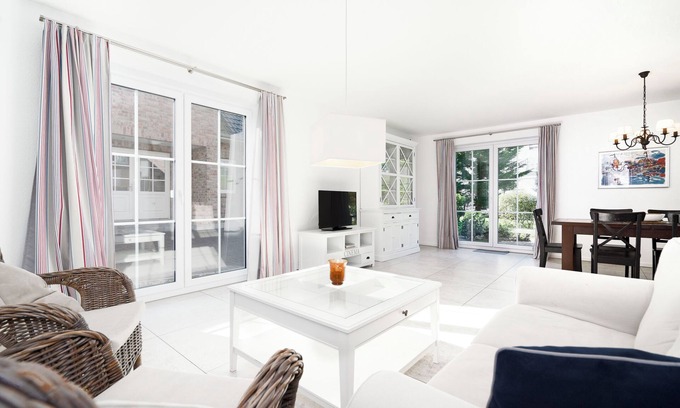 Ratekau Apartment | Land Idyll Warnsdorf - Apartment "Red"