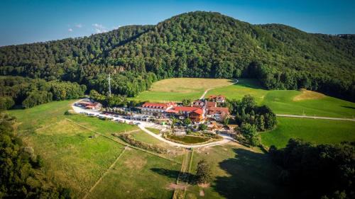 Weilheim an der Teck Hotel | Landgasthof Deutsches Haus KG