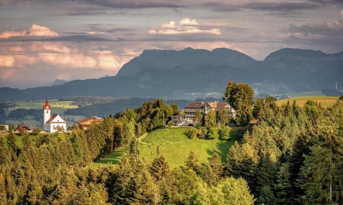 Menzberg Hotel | Landgasthof Hotel Menzberg