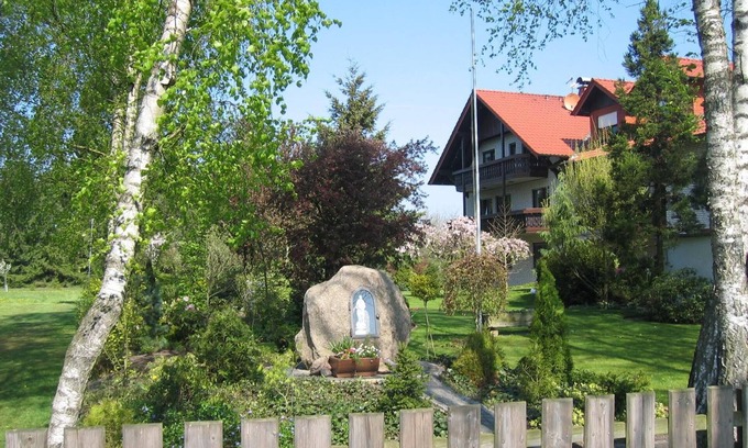 Hoevelhof House | Landhaus Pension Göke