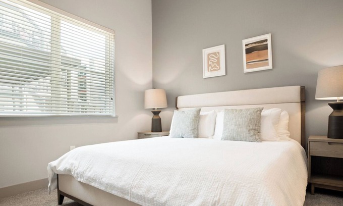Montopolis Apartment | Landing at Bridge at Henley - 1 Bedroom in Mont.