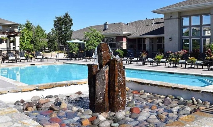 Overland Park Apartment | Landing at Corbin Crossing Apartments - 3 Bedrooms in Corbin Crossing