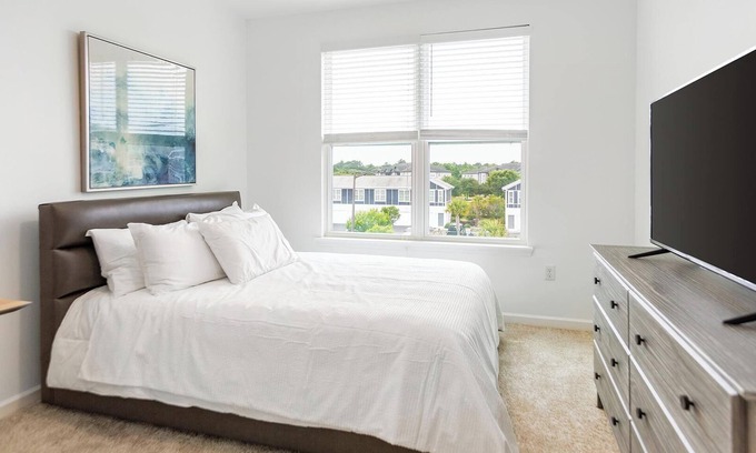 Eden Apartment | Landing at Longshore Commons - 1 Bedroom in Sav.