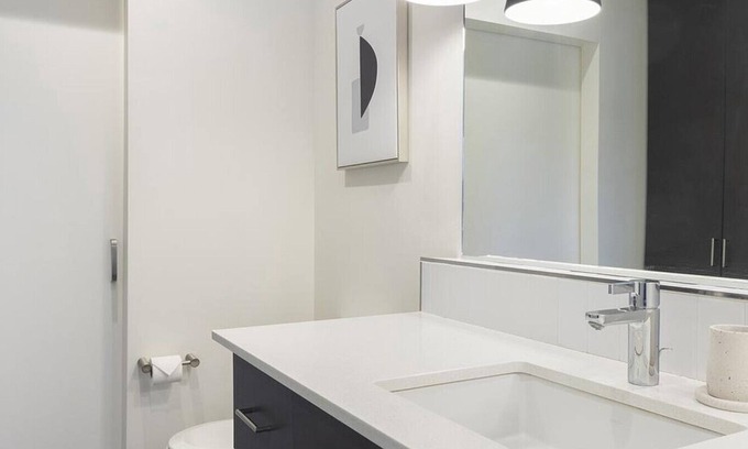 Downtown Tucson Apartment | Landing at RendezVous Urban Flats - 1 Bedroom in South Tucson
