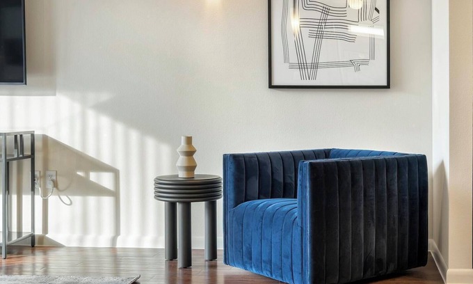 Stone Oak Apartment | Landing at Toscana at Sonterra - 1 Bedroom in S.