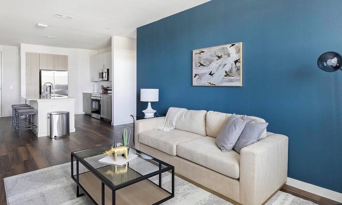 Fate Apartment | Landing | Stunning 2BD, Gym, Clubhouse