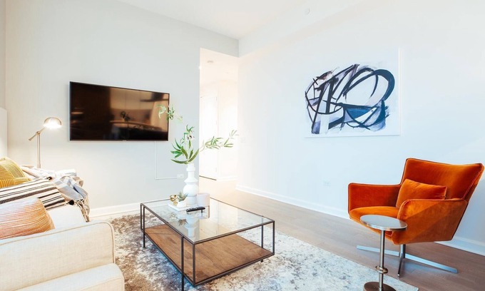 Wimauma Apartment | Landing | Stylish 2BD, Clubhouse, Pool