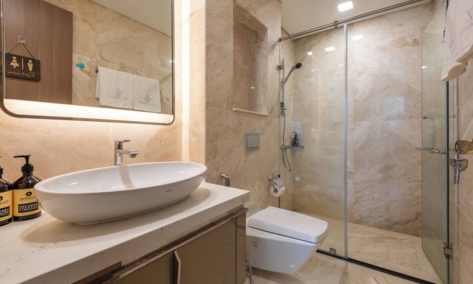 Ho Chi Minh City Apartment | Landmark 81 Residence VIP 2 Bedrooms City View