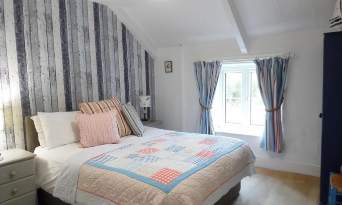 Brazzacott House | Langdon Farm Cottage